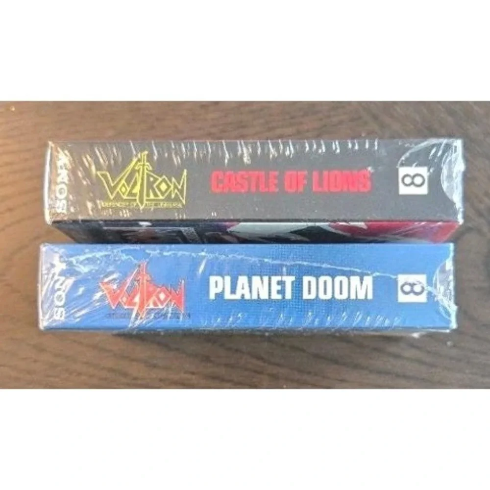 Voltron: Defender of the Universe Sony Video 8 Tapes Castle of Lions Planet Doom